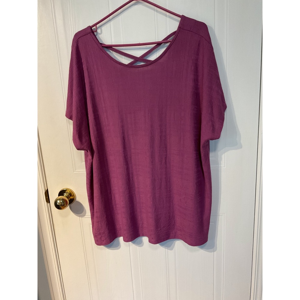 Penn. Penningtons Top Womens 2X Purple Excellent Strappy Back Textured V-Neck